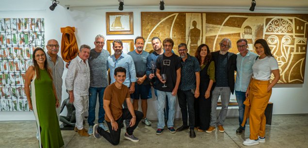 Grupo André Guimarães assina com 10 artistas baianos para lançamento imobiliário