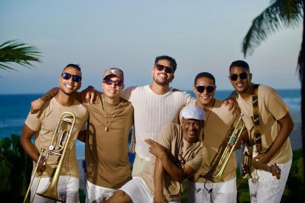 Banda Mambolada lança primeiro projeto audiovisual