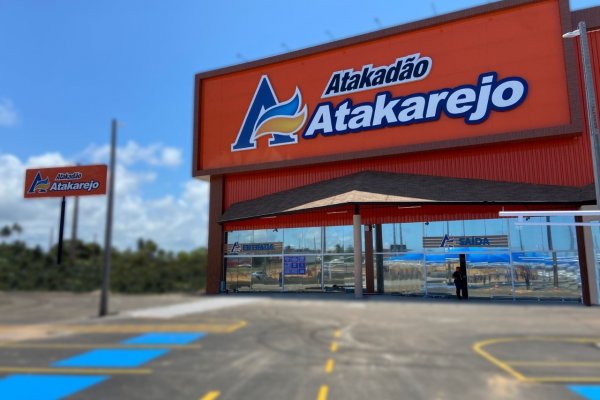 Atakarejo inaugura loja no Litoral Norte da Bahia